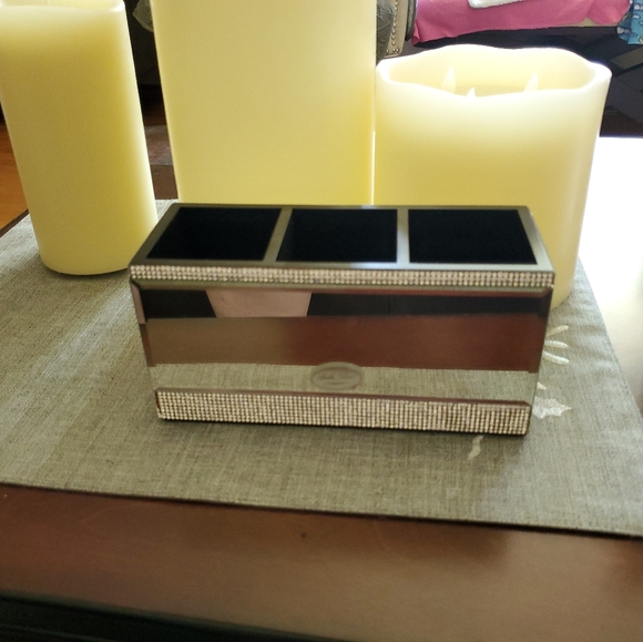 bella lux Bath Bella Lux Rhinestone Mirror Vanity Organizer New